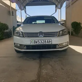 Volkswagen Passat 2012