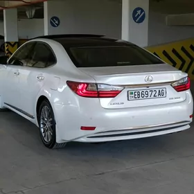 Lexus ES 350 2017