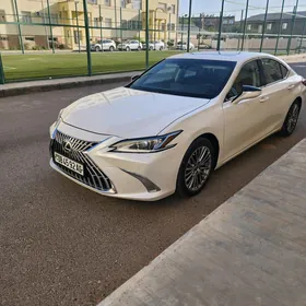 Lexus ES 350 2023
