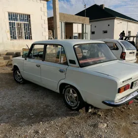 Lada 2104 1990