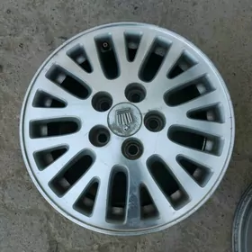 tayota crown diska