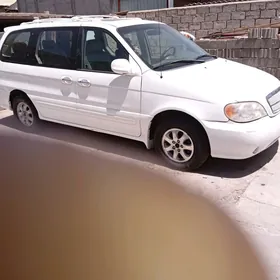 Kia Sedona 2004