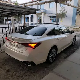 Toyota Avalon 2019