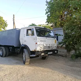 Kamaz 5320 1990