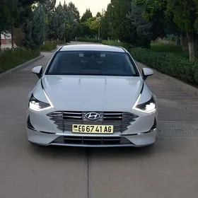 Hyundai Sonata 2021