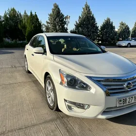 Nissan Altima 2014