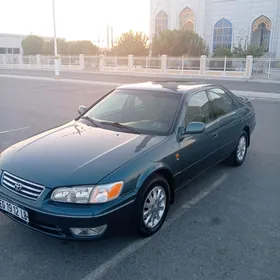 Toyota Camry 2001