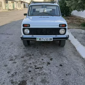 Lada Niva 2006