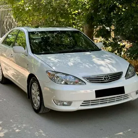 Toyota Camry 2003