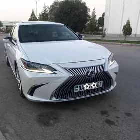 Lexus ES 350 2020