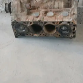 Opel 1.8 blok