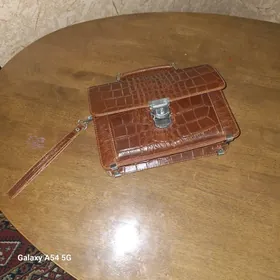 БАРСЕТКА КОЖА