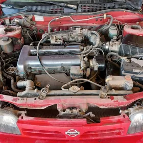 Nissan Primera 1999