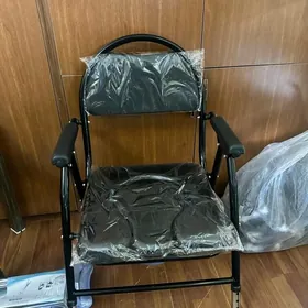 Meydan edilyan stol