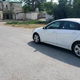 Hyundai Elantra 2021