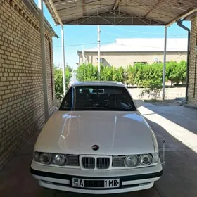 BMW 525 1990