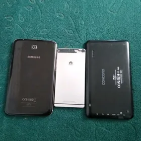 Planset, telefon
