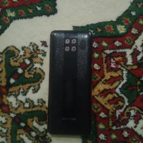 MAXFONE