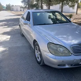 Mercedes-Benz 500SEL 2001