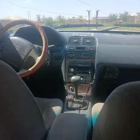 Nissan Cefiro 1995