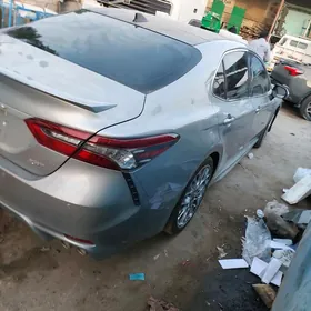 Toyota Camry 2022