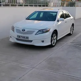 Toyota Camry 2010