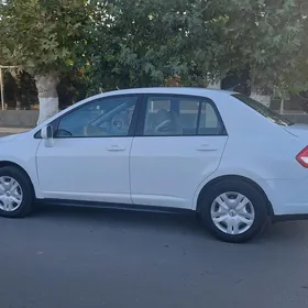 Nissan Versa 2009