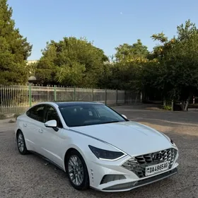 Hyundai Sonata 2021