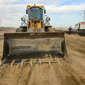 XCMG ZL50 2011