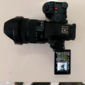 Lumix S5