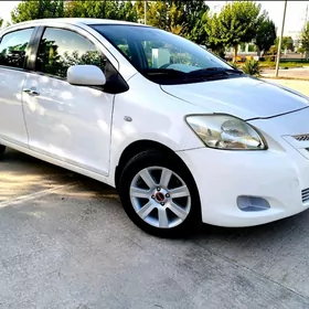 Toyota Yaris 2008