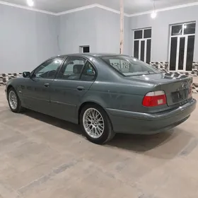 BMW 530 2003
