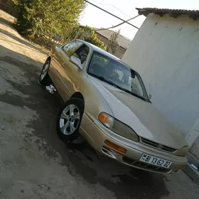 Toyota Camry 1993