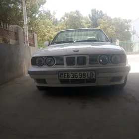 BMW 520 1989