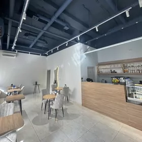 cafeteria eyesinden