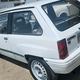 Opel Corsa 1992