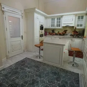 Советская ул.4 ком 190м2
