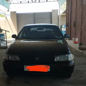 Toyota Carina 1993
