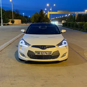 Hyundai Veloster 2013