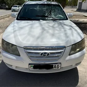 Hyundai Sonata 2009