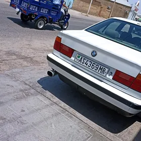 BMW 525 1992