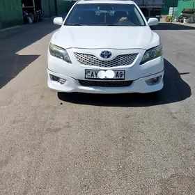 Toyota Camry 2011
