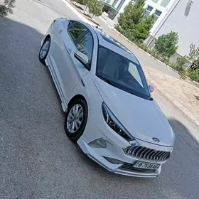 JAC J7 2023