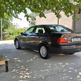 BMW 320 1993