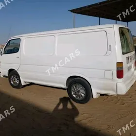 Toyota Hiace 2002