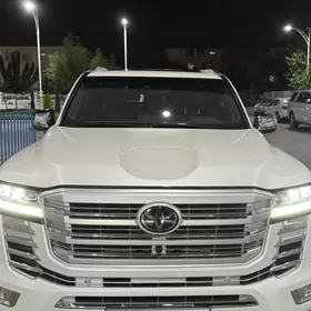 Toyota Land Cruiser 2023
