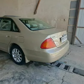 Toyota Avalon 2001