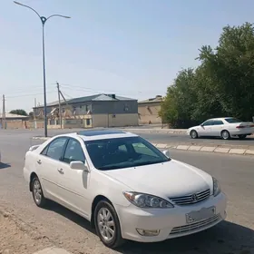 Toyota Camry 2005