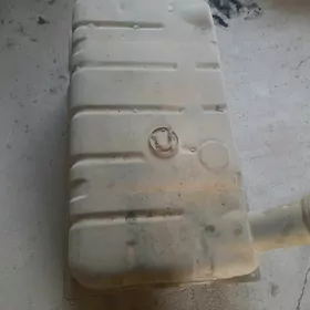 БЕНЗЕ  БАК  ГАЗ  66