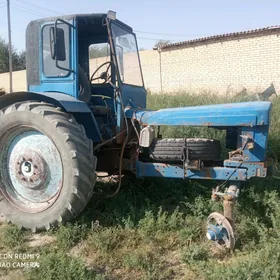 MTZ T-28 2000